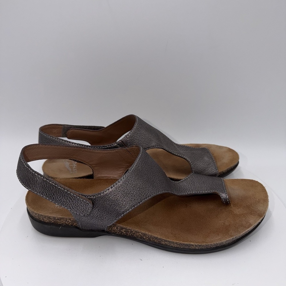 Dansko Reece Sandals Women's 40/10-10.5 Pewter Leather Toe Loop Cork Wedge Shoes - Picture 2 of 8